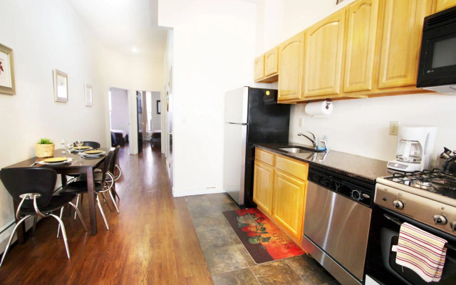 Luxury Suites Lenox Ave