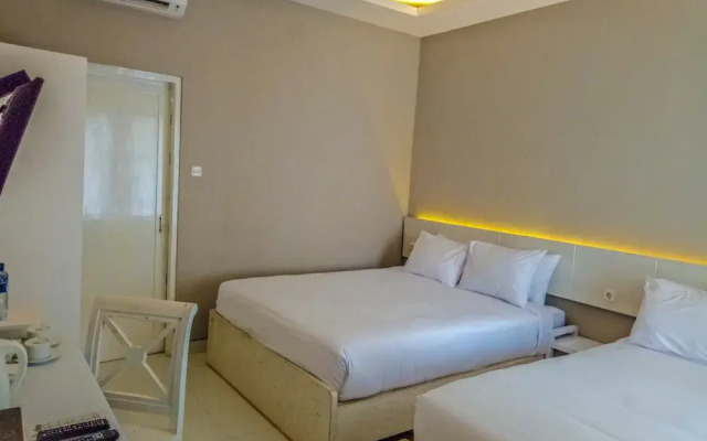 Sinom Borobudur Hotel