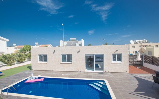 Protaras Holiday Villa Gd44