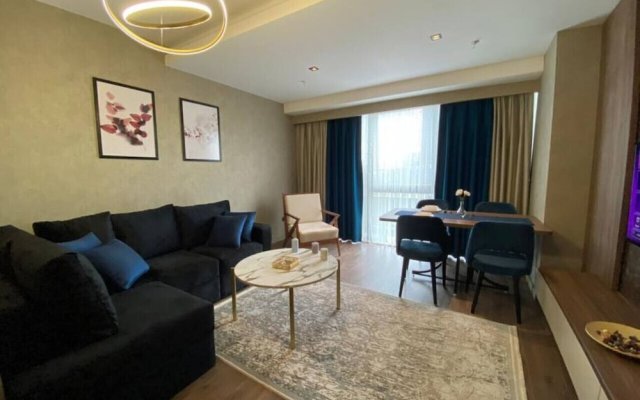 Stylish Suite - Near Mall of Istanbul