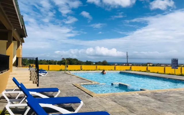 Royal Vacation Retreat