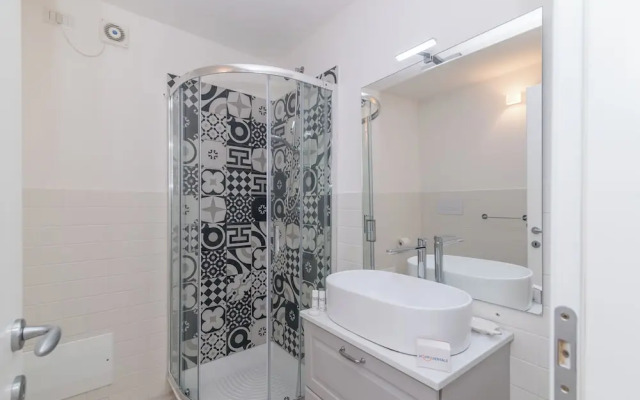 I Fari 95 600m From The Beach