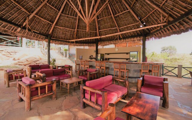 Man Eaters Lodge