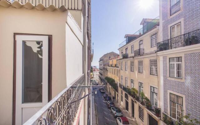 135 B - Alfama Charming Historic Flat Baixa