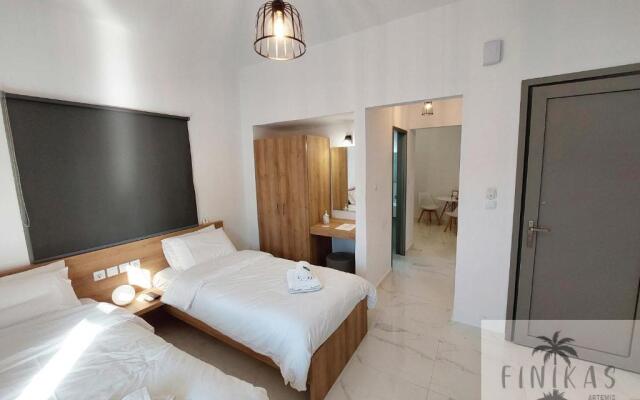 Finikas Suites & Apartments Airport