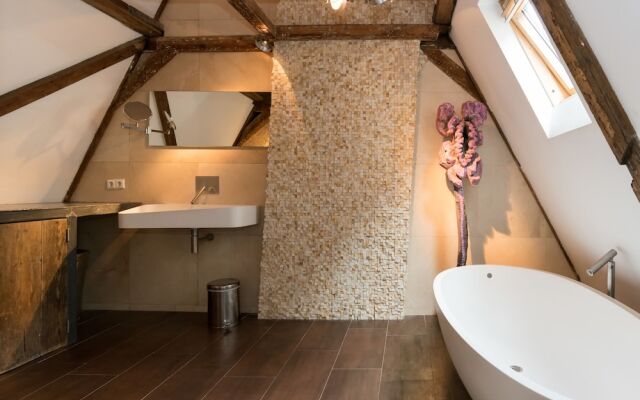 Penthouse by Harbour Suites