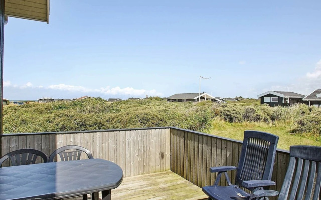 6 Person Holiday Home in Hjorring