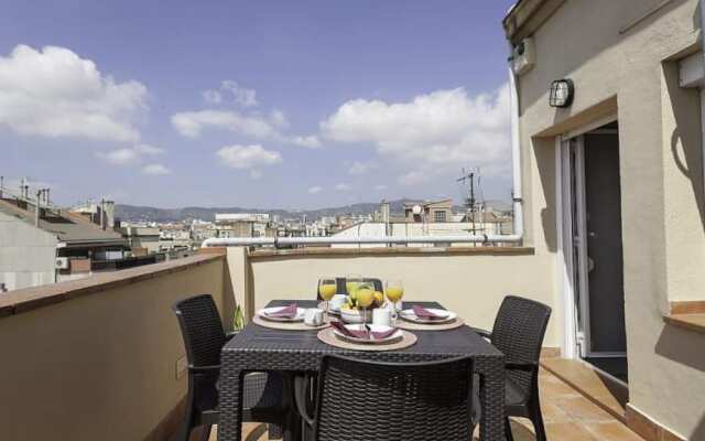 BHM1-045 Attic with Private Terrace