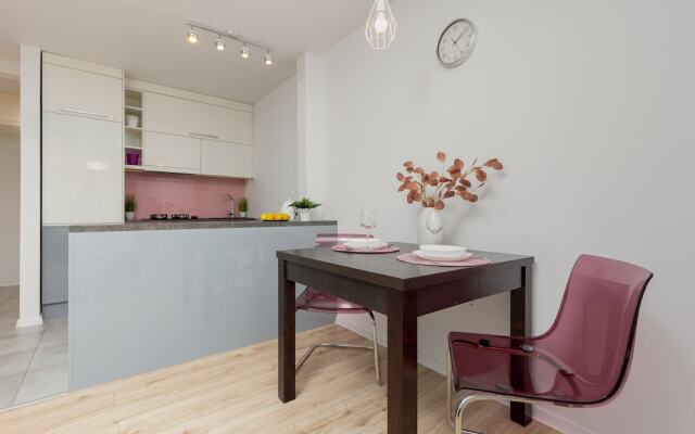 Apartment With 1 Bedroom by Renters