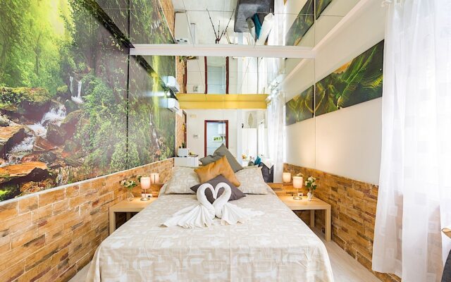 The Mirrors Studio CityCenter