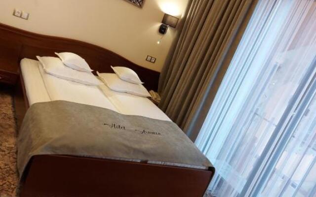 Hotel Aramia