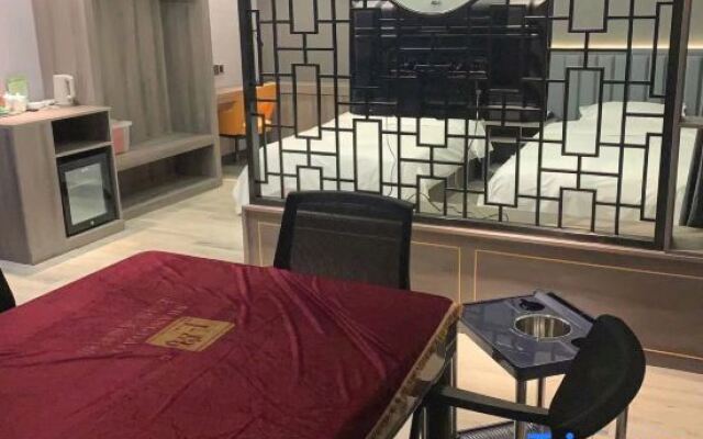 Zoneyou Ark Hotel