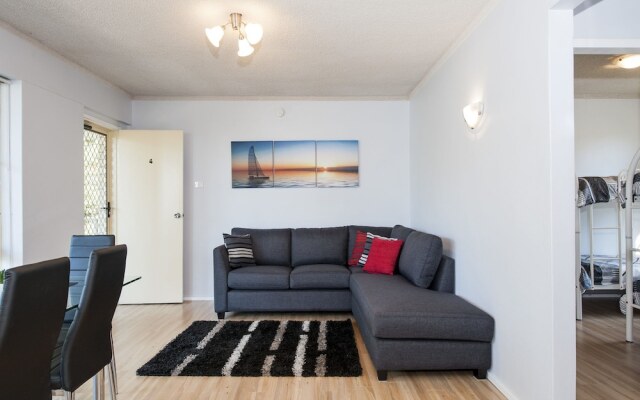 Shoal Court, Unit 04/7 Lillian Street