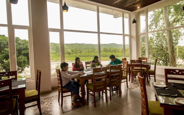 La Perle River Resort