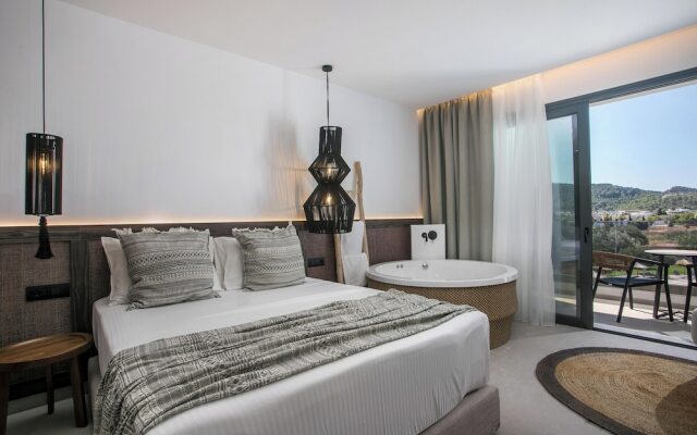 Vanik Suites