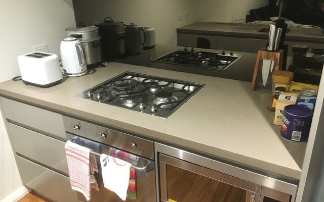 CBD Apartment in Perfect Location