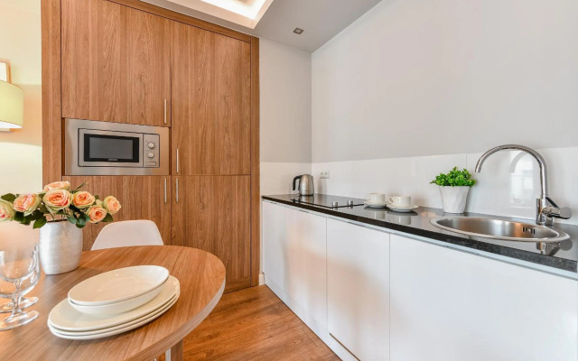 P&O Apartments Plac Europejski