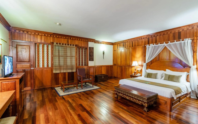Empress Angkor Resort & Spa