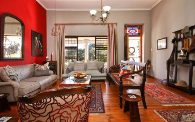 Nostalgia Self Catering Guesthouse