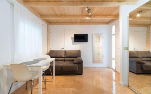 White Apartment Kasa