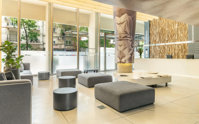 Dazzler by Wyndham Buenos Aires Recoleta