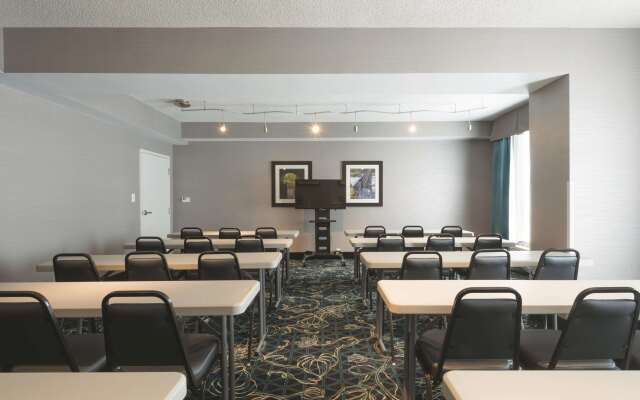 La Quinta Inn & Suites by Wyndham Lynchburg at Liberty Univ.