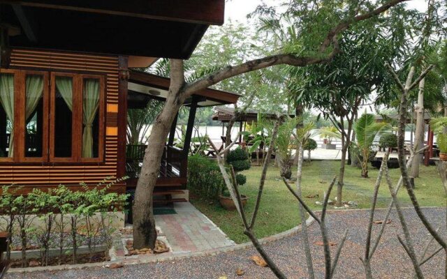 Baan Naituek Homestay