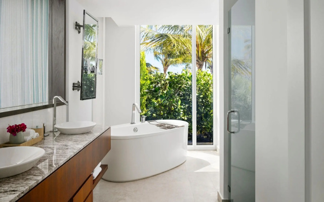 The Ritz-Carlton Residences, Turks & Caicos