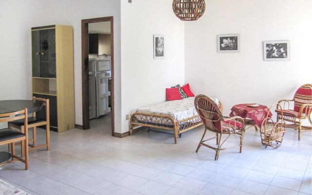 Nice Apartment in Cetraro With 1 Bedrooms