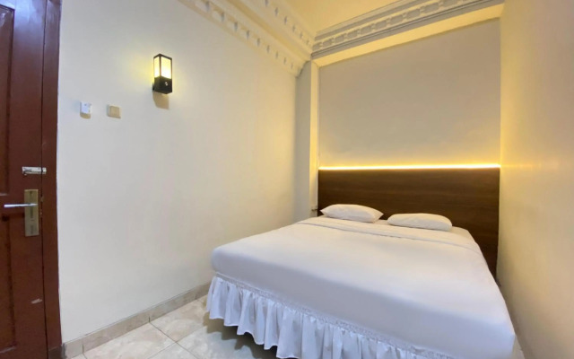 OYO 586 Hotel Wijaya