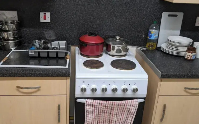 5guests/near Beach/2br/parking/wifi