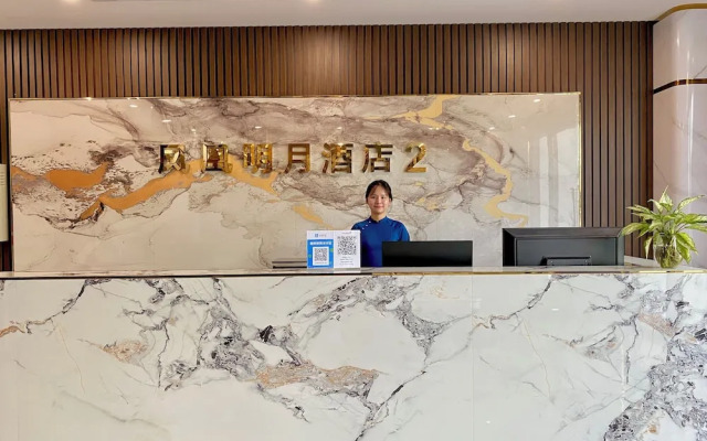 Luxury Phoenix Hotel 2