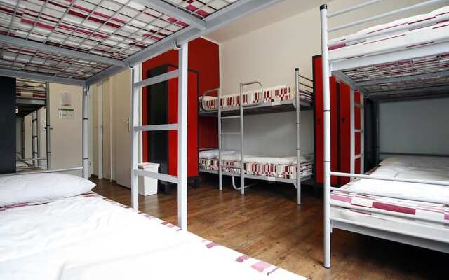 Happy Bed Hostel