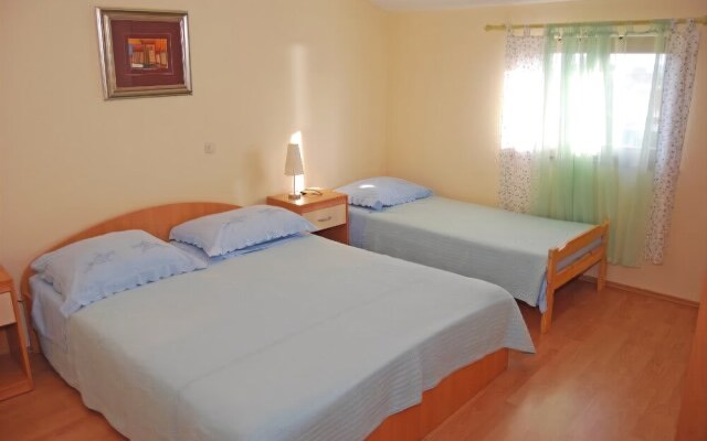 Apartments Mirko