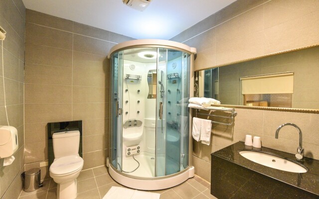 Leader Business Hotel