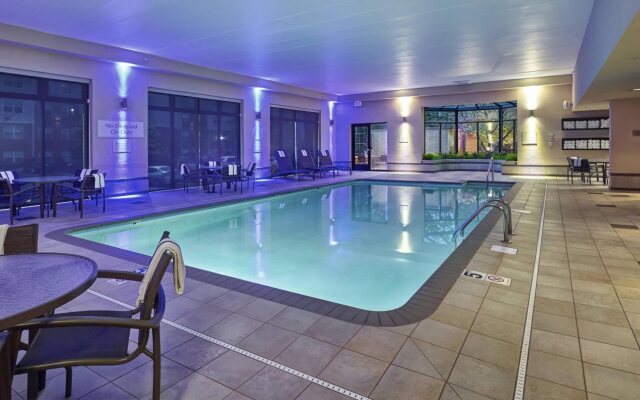 Courtyard by Marriott Bloomington by Mall of America