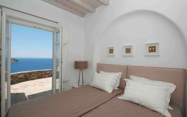 The One Mykonos