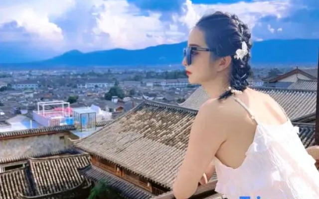 Three-time Bieyuan·star theme worry-free starry sky beauty hotel