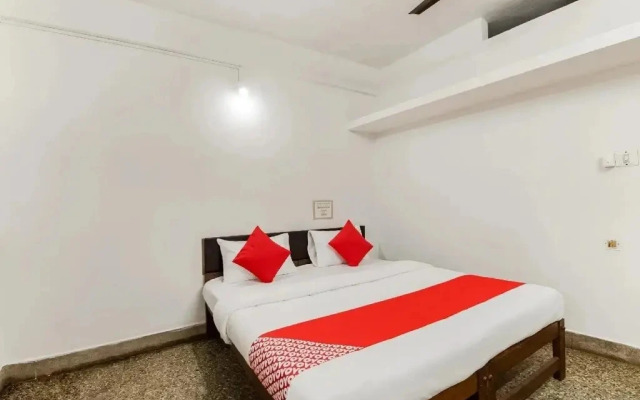 Sushma Lodge by OYO Rooms