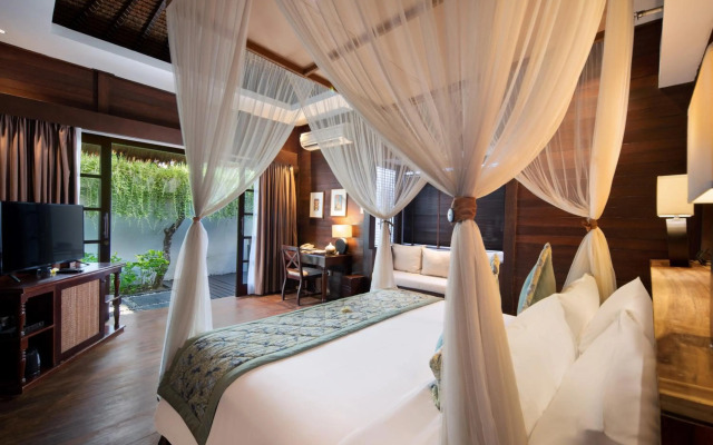 Lembongan Beach Club and Resort
