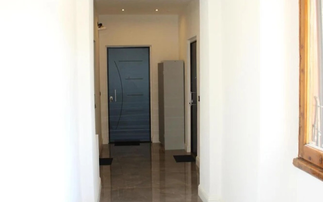 Art Apartment Stazione B