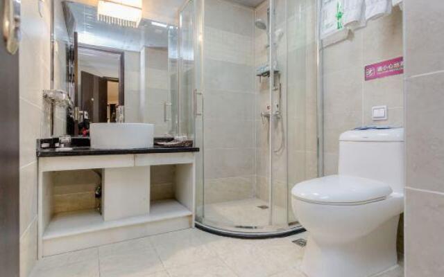 Yuanhua Hotel