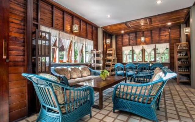 Khaokhoherbary Organic Farm & Resort