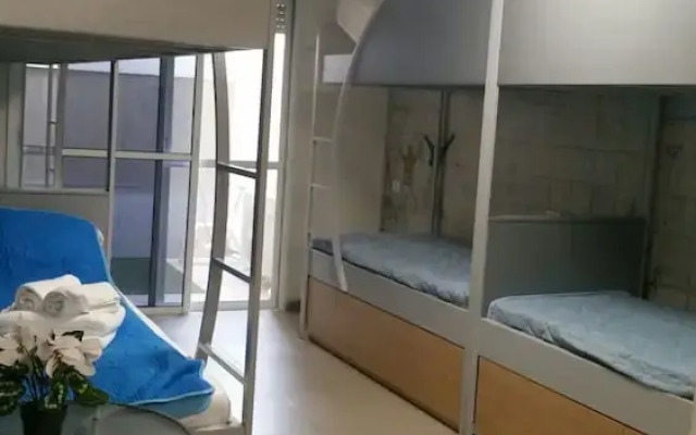 Dormitory Levontine 14