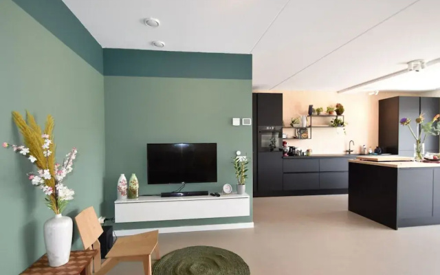 Spacious Holiday Home in Alkmaar With Garden