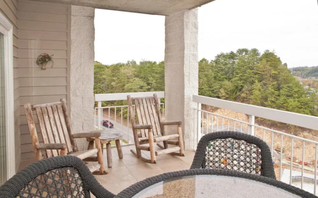 Whispering Pines 244