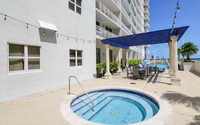 The Club at Brickell Bay