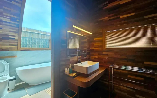 Pang fan Rock & River Resort