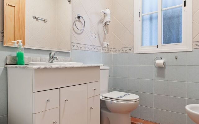 Impressive Apartment in Alcaucín With Swimming Pool