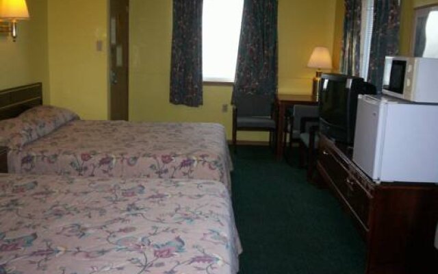 Colonial Inn